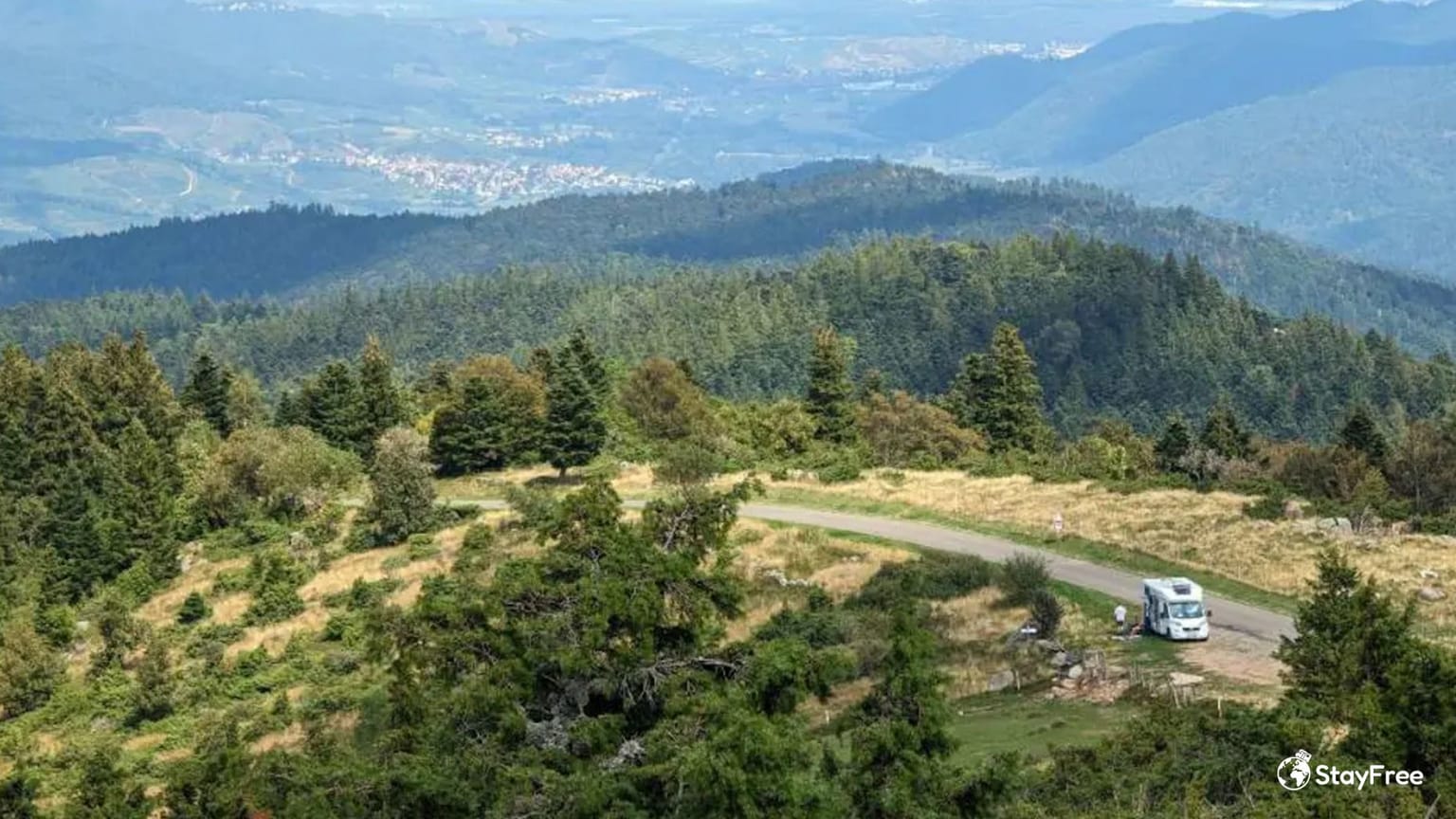 Camping, aire pour camping-cars ou camping sauvage