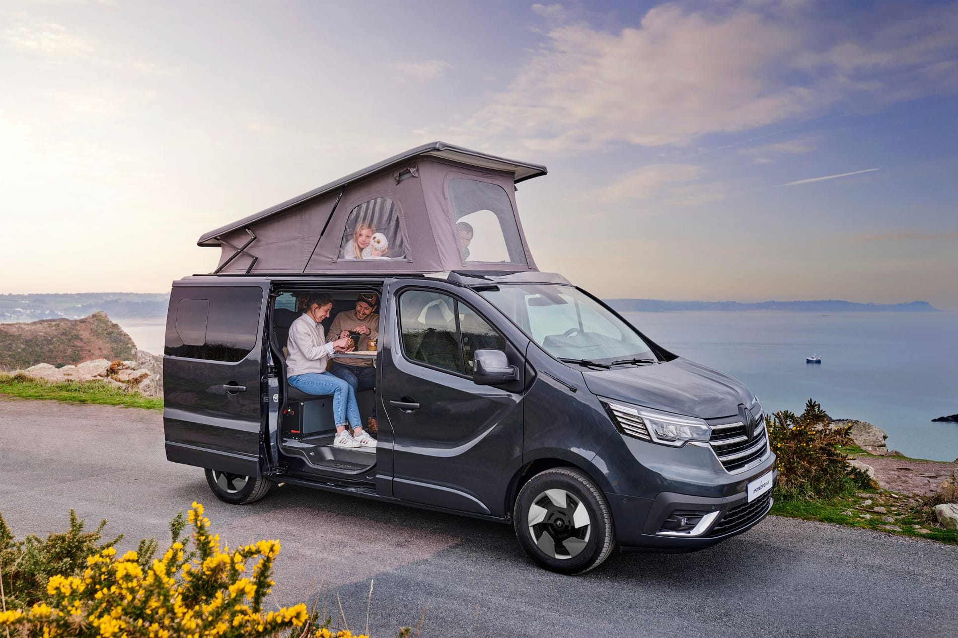 Flex 5 van aménagé 5 places