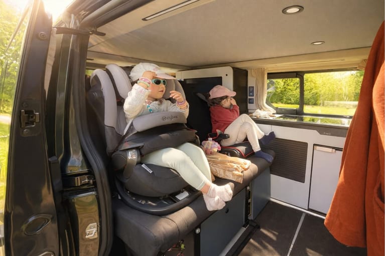 Flex 5 van aménagé 5 places siéges isofix