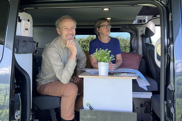 Flex-PLUS-van aménagé 2 à 4 places